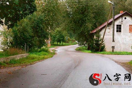 The impact of roads on the feng shui of homes