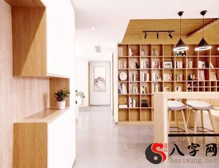  The feng shui of the bookshelf is good