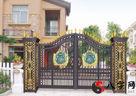 What do you put at the entrance of the villa to calm the house?