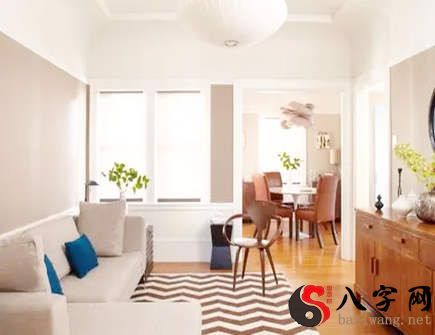 Is it good feng shui to have the door opposite to the sofa?
