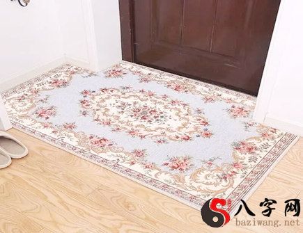 Feng Shui taboos of placing floor mats at the door