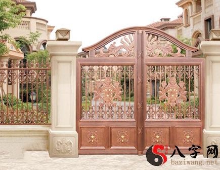 The best orientation of the villa