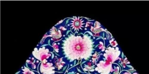 Psychometric Test: See which embroidery you think looks good, and test who you'll spend the rest of your life with!