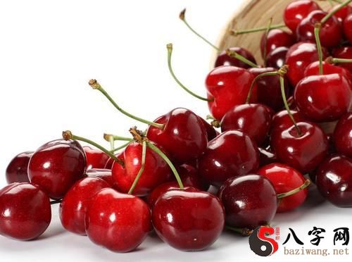Dreaming of a coworker giving cherries