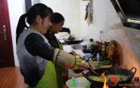 Dreaming of sisters-in-law cooking