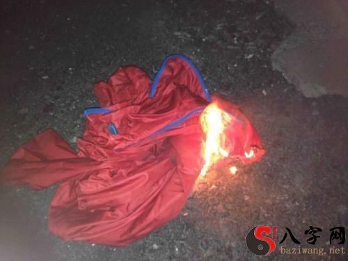 Dreaming of burning old clothes