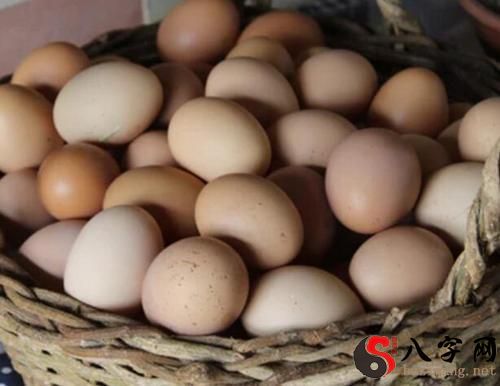 Dreaming of many eggs