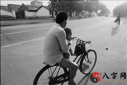 Dreaming of a bicycle with no air