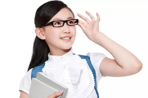 Dreaming of wearing glasses
