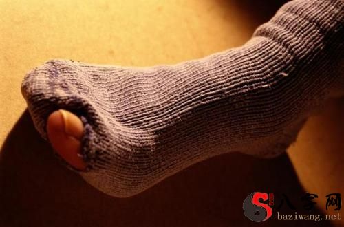 Dreaming of torn socks