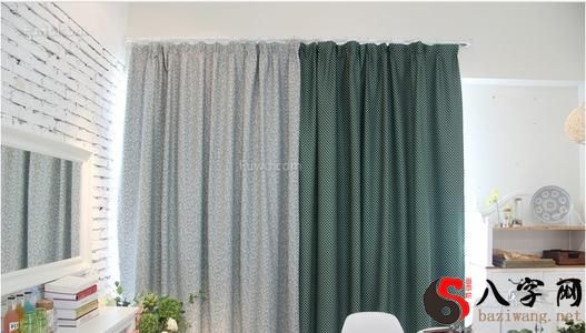 Dreaming of broken curtains