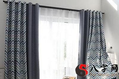 Dreaming of broken curtains