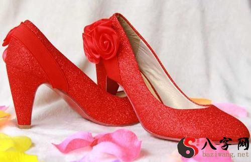 Dreaming of red sheets