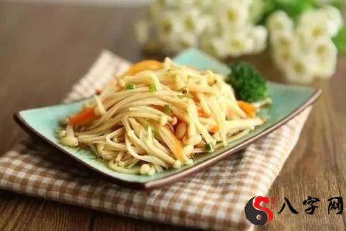 Dreaming of eating enoki mushrooms