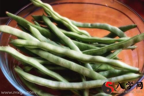 Dreaming of picking string beans