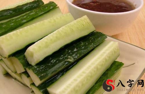 Dreaming of eating cucumbers raw