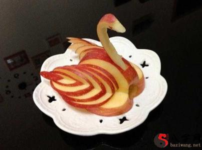 Dreaming of cutting apples