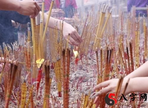 Dreaming of incense