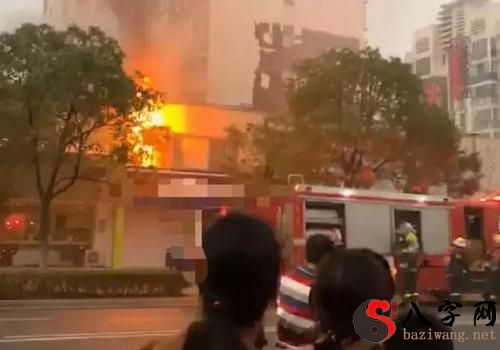 Dreaming of a restaurant fire