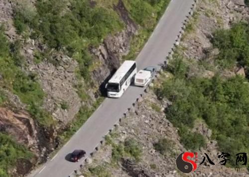 Dreaming of driving off a cliff