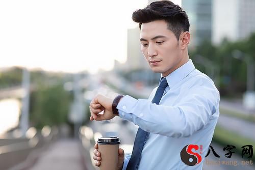 Dreaming of checking the time