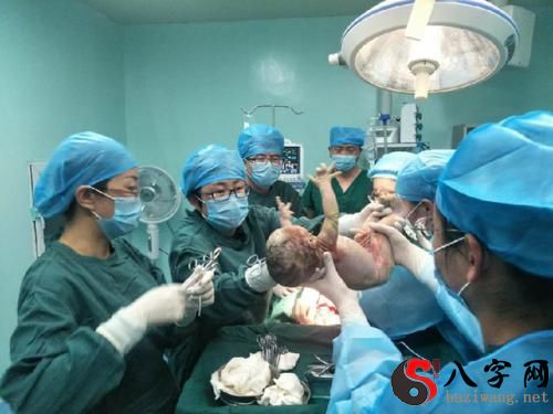 Dreaming of a cesarean section operation