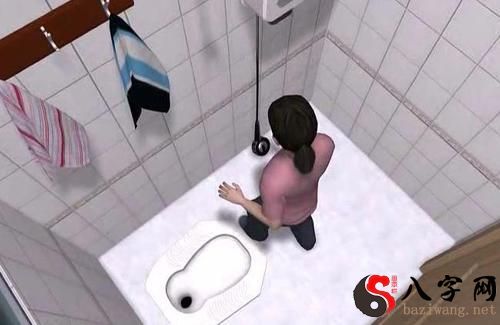 I dreamt that someone suddenly came to the shower.