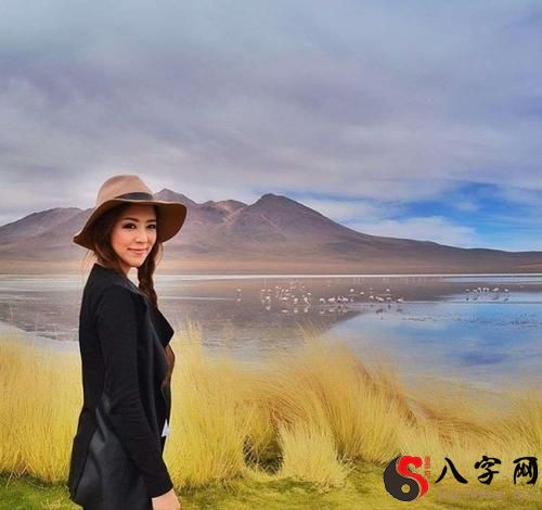Dreaming of retouching travel photos