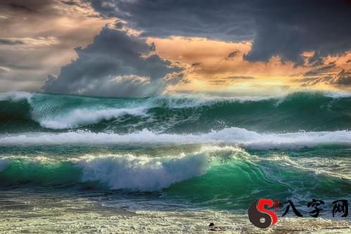 Dreaming of a huge wave rolling back