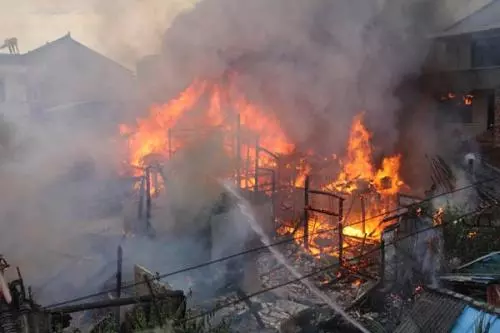 Dreaming of a house on fire