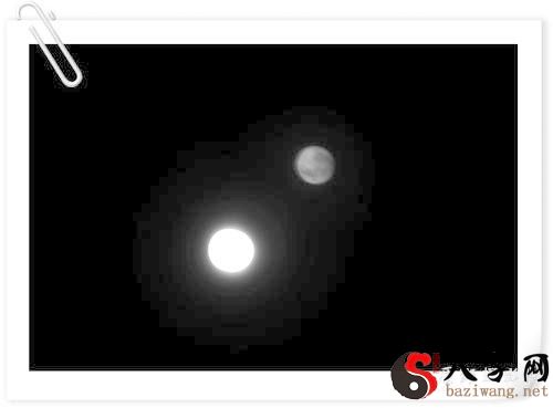 Dreaming of two moons
