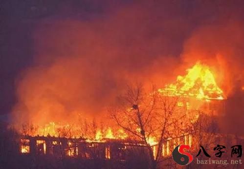 Dreaming of a house on fire