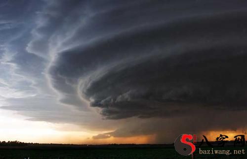 Dreaming of dodging a tornado