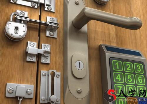 Dreaming of a broken door lock