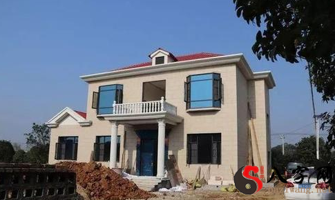 Dreaming of building a new house at someone else's house