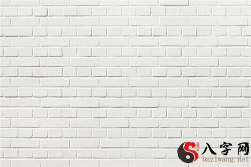 Dreaming of white walls