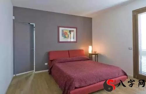 Dreaming of a room without a door