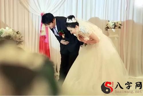 Dreaming of preparing for marriage in advance