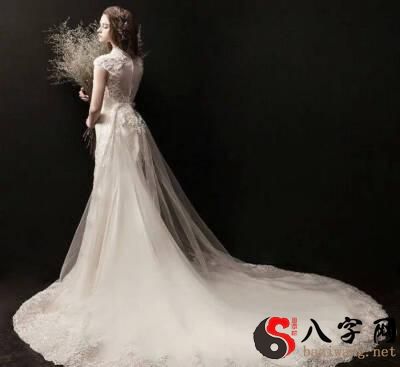 Dreaming of my ex-wife's marriage