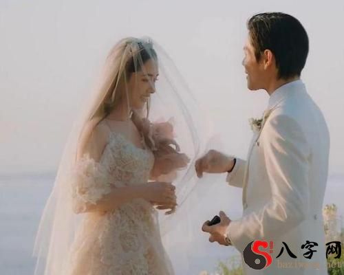 Dreaming of a marriage without success