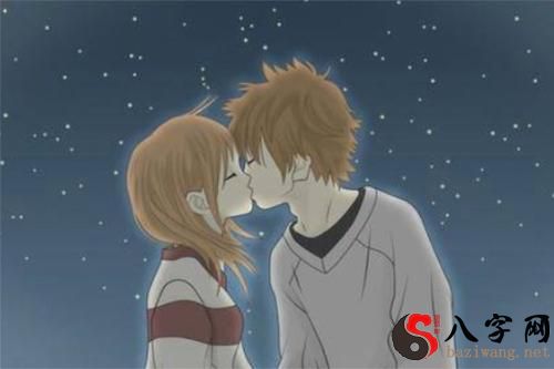 Dreaming about kissing feels very good