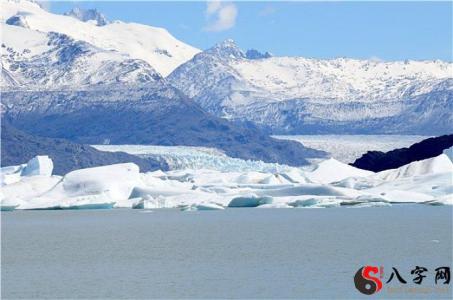 Dreaming of a glacier