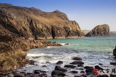 Dreaming of a cove
