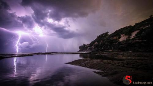 Dreaming of thunder and rain